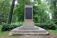 Pomník zakladatelům lázní