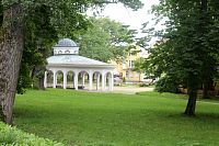 Luisin pramen patří mezi nejstarší minerální zdroje Františkových Lázní a dodnes se využívá při lázeňské léčbě.