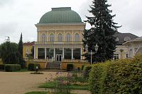 V době největší slávy lázní byl Společenský dům skutečným centrem společenského života.