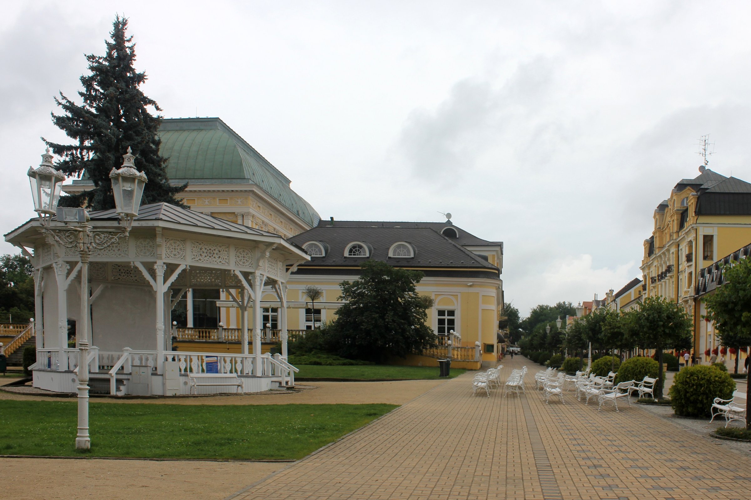 Hudební pavilon u Františkova pramene
