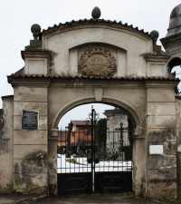 Votice - Hřbitovní brána