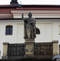 Votice - Sousoší sv. Václava s blanickými rytíři