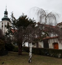 Olbramovice - Obecní dům a Hubertův dům