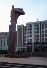 Budova podněsterského parlamentu v Tiraspolu