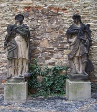 Kolín - sochy sv. Jana a sv. Pavla