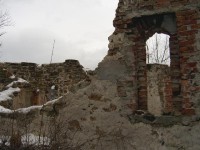 Ruina kostela: Nejstarší dochovaný objekt města Karlovy Vary. Vznikl patrně ve 2. pol. 13. stol. v rámci kolonizace.