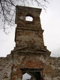 Věž: Nejstarší dochovaný objekt města Karlovy Vary. Vznikl patrně ve 2. pol. 13. stol. v rámci kolonizace.