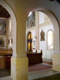 Kostel - interiér: Kostel Nanebevstoupení Páně, Karlovy Vary, Stará Role