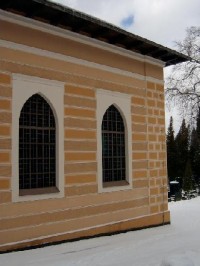 Synagoga a židovský hřbitov 9