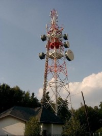 Vysílač Kožová hora: Pohled na vysílač ze směru od rozhledny