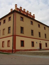Budova zámku: Budova hostivického zámku