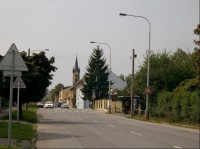 Nebušická ulice 3: Nebušická ulice v Nebušicích - východní část
