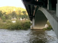Most: most přez Ohři na severu Velichova
