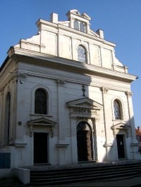 Židovská synagoga: Bývalá židovská synagoga - ul. plk. Stříbrného