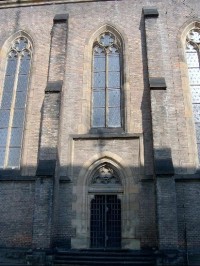 Jižní vchod a okna