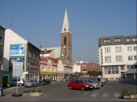 Palackého náměstí a kostel