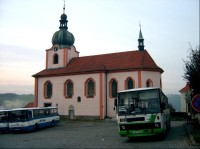 KOSTEL SV. MIKULÁŠE: Pochází z poslední čtvrtiny 12. století. Pravděpodobně byl součástí přemyslovského knížecího dvorce, kde se roku 1186 sešli Přemyslovci pražský kníže Bedřich a kníže markrabě moravský Konrád Ota, aby zde podepsali smlouvu, kdy Mo