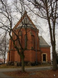 Kostel Sv.Markéty: Dominantou obce Zvole je pseudogotický kostel Sv.Markéty.