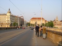 Pohled z mostu k Palackého náměstí