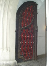 radnice-dveře