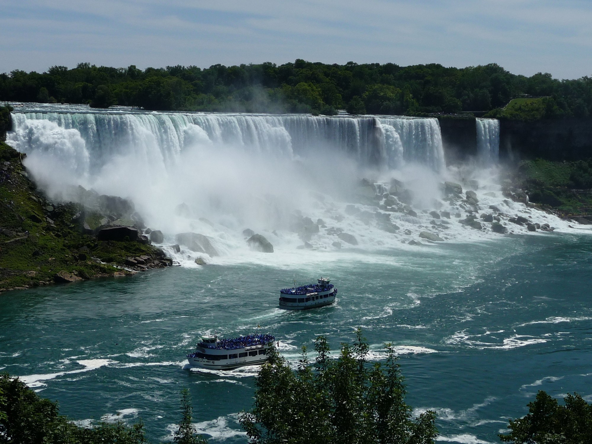 Водопад онтарио. Ниагарский водопад. Ниагарский водопад фото. Водопад Игуасу. Niagara Falls State Park фауна.