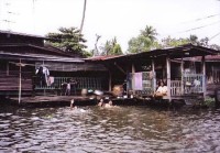 Bangkok - domeček u kanálu