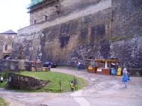 přístup k hradu