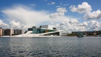 Oslo - budova Opery (Operahuset, či Grand Opera) 2015