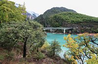 Grand canyon du Verdon a  Lac  de  Sainte-Croix