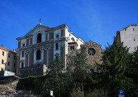 (vlevo) Santa Maria Maggiore a (vpravo)basilica di San Silvestro 