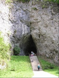 Vstup do jeskyně