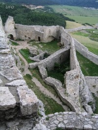 Spišský hrad-hradby2