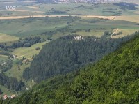 pohled na hrad Sklabiňa z Katovy skaly