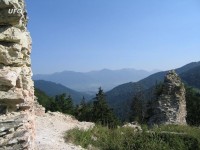 výhled z horního hradu na V.Kriváň - Sklabiňa