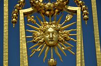Versailleské zlaté slunce