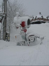 PUSTEVNY 2005: PUSTEVNY 2005 - sněhové dělo