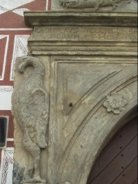 zámek - detail portálu