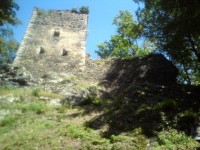 Impozantní zbytek hradní věže