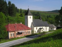 Repaše - kostol: Rannogotický kostol sv. Anny
