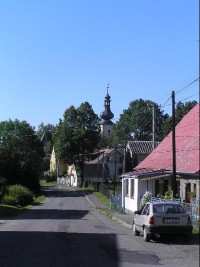 Svatoňovice: Pohled na obce, ze směru od Kružberku
