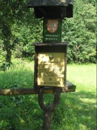 Přírodní památka: Informační tabule k přírodní památce-travertinová kaskáda v obci Tichá