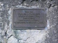 Váňův kámen: Pamětní deska na kameni
