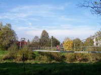 Most: Most přes řeku Lubinu v obci