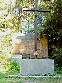 Skalička,partyzánský pomník