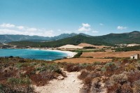 Pláž Baie de Tamarone (Korsika)