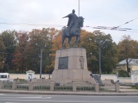 Alexandr Něvskij na "svém" náměstí