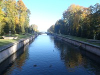 Petěrhof, Dolní park, Mořský kanál a fontánová alej