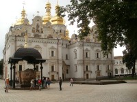 Kyjev, Kyjevskopečerská Lávra, Uspenský chrám