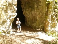 Martin u jeskyně