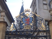 Znak na bráně